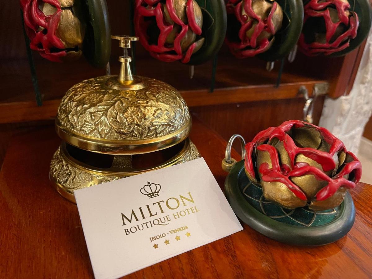 Milton Boutique Hotel - Adults Only Лидо-ди-Езоло Экстерьер фото